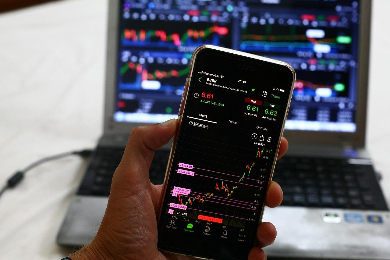 MT5 on Mobile: Key Features and Benefits